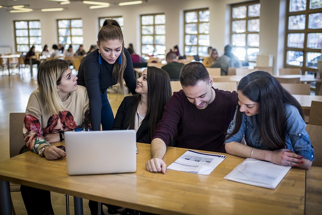 A METU hallgatói csapatokban tehetnek szert gyakorlati tudásra a Hungarian Startup University Program (HSUP) képzésén. 